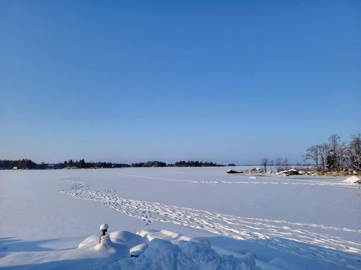 3 Bedroom Cottage With Sauna By The Sea Vaasa Exterior foto